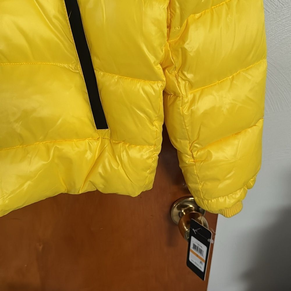 Guess Puffer Jacket Mens Small Yellow Zip Pockets - Picture 3 of 5